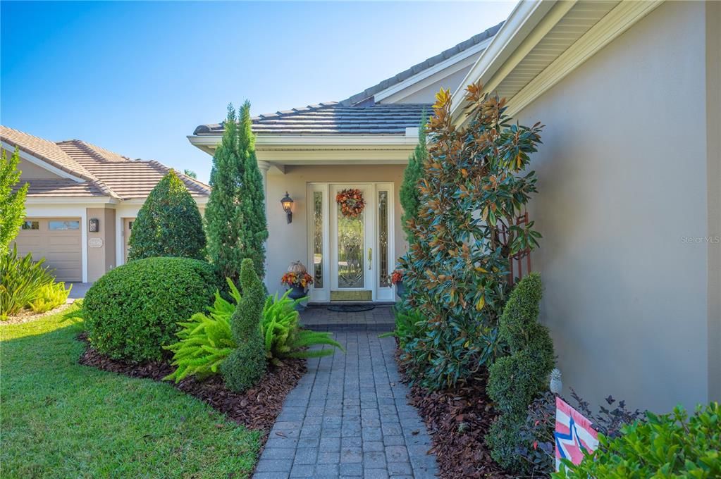 For Sale: $1,095,000 (3 beds, 2 baths, 2912 Square Feet)