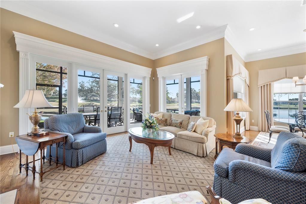 For Sale: $1,095,000 (3 beds, 2 baths, 2912 Square Feet)