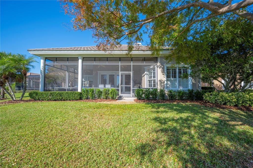 For Sale: $1,095,000 (3 beds, 2 baths, 2912 Square Feet)