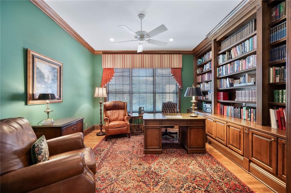 For Sale: $1,095,000 (3 beds, 2 baths, 2912 Square Feet)