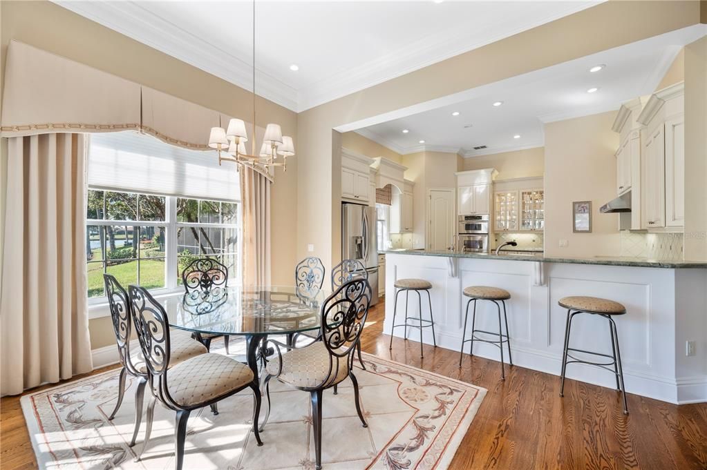 For Sale: $1,095,000 (3 beds, 2 baths, 2912 Square Feet)