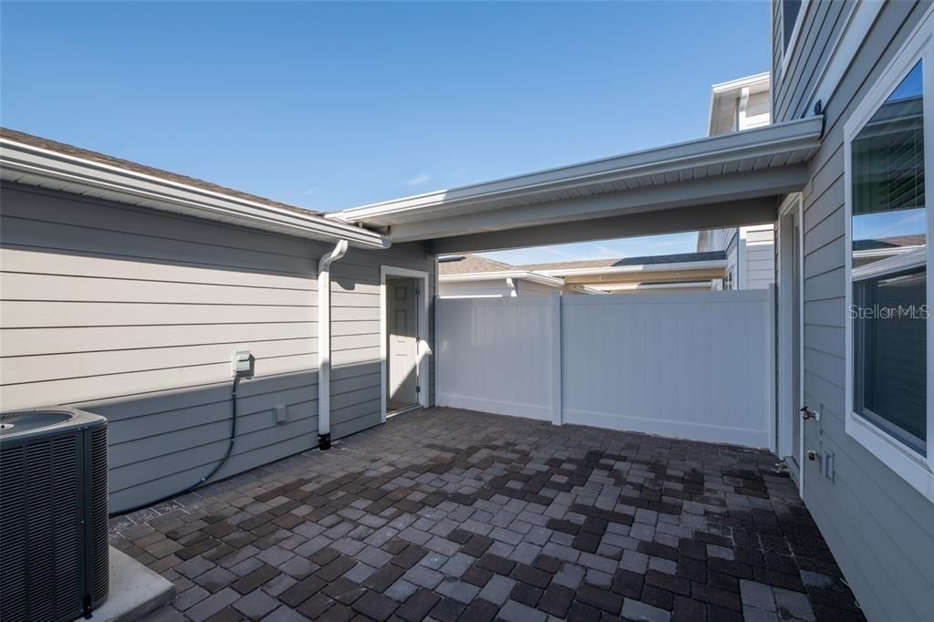 В аренду: $2,850 (4 спален, 3 ванн, 1675 Квадратных фут)