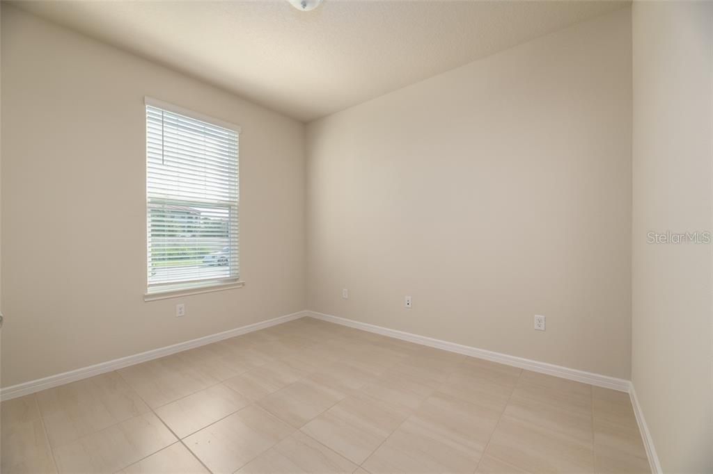 В аренду: $2,850 (4 спален, 3 ванн, 1675 Квадратных фут)