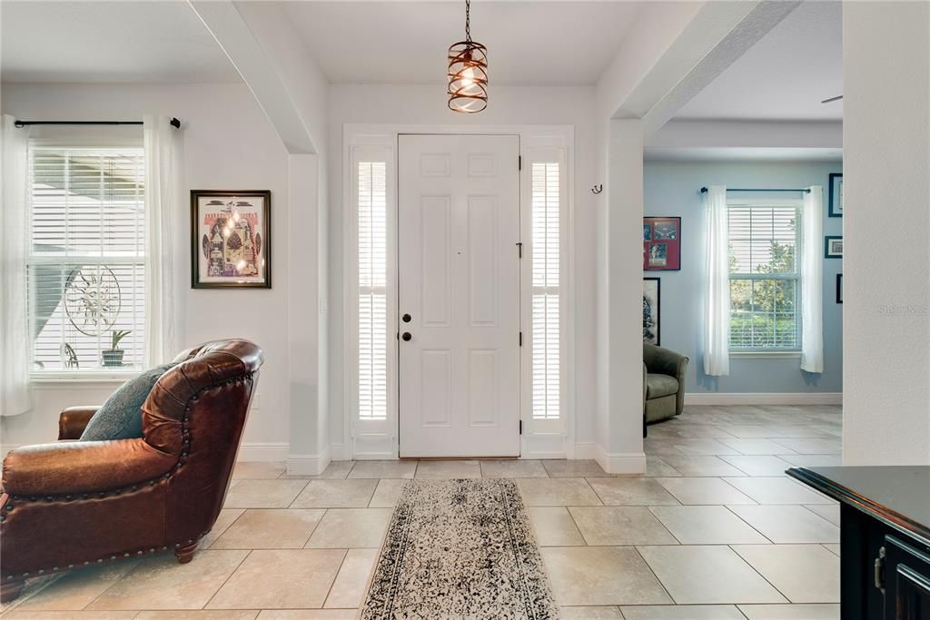 For Sale: $825,000 (4 beds, 2 baths, 2499 Square Feet)