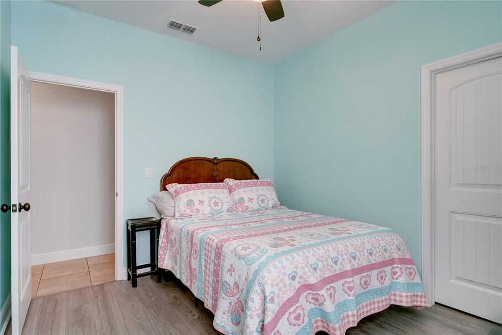 For Sale: $825,000 (4 beds, 2 baths, 2499 Square Feet)