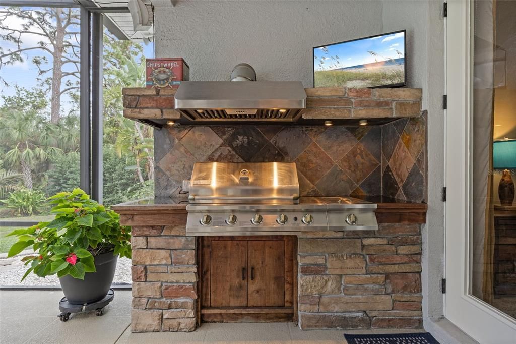 For Sale: $779,000 (3 beds, 2 baths, 2395 Square Feet)