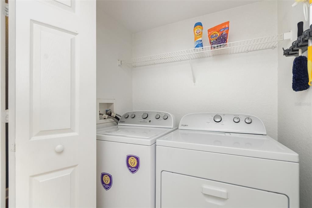 For Sale: $170,000 (1 beds, 1 baths, 739 Square Feet)