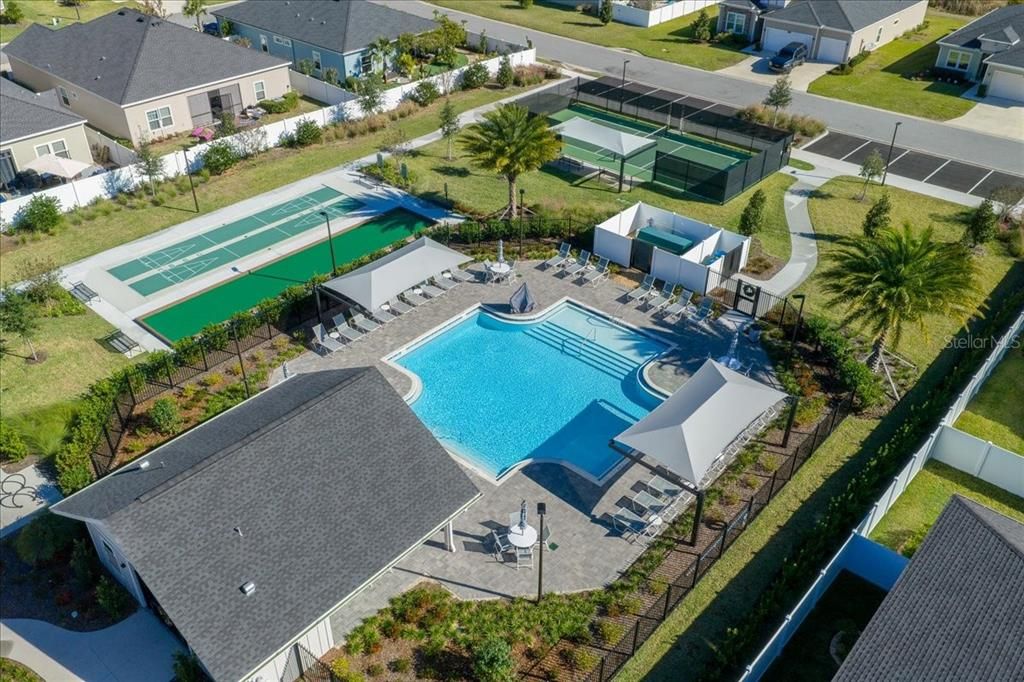 待售: $350,000 (4 贝兹, 3 浴室, 2292 平方英尺)