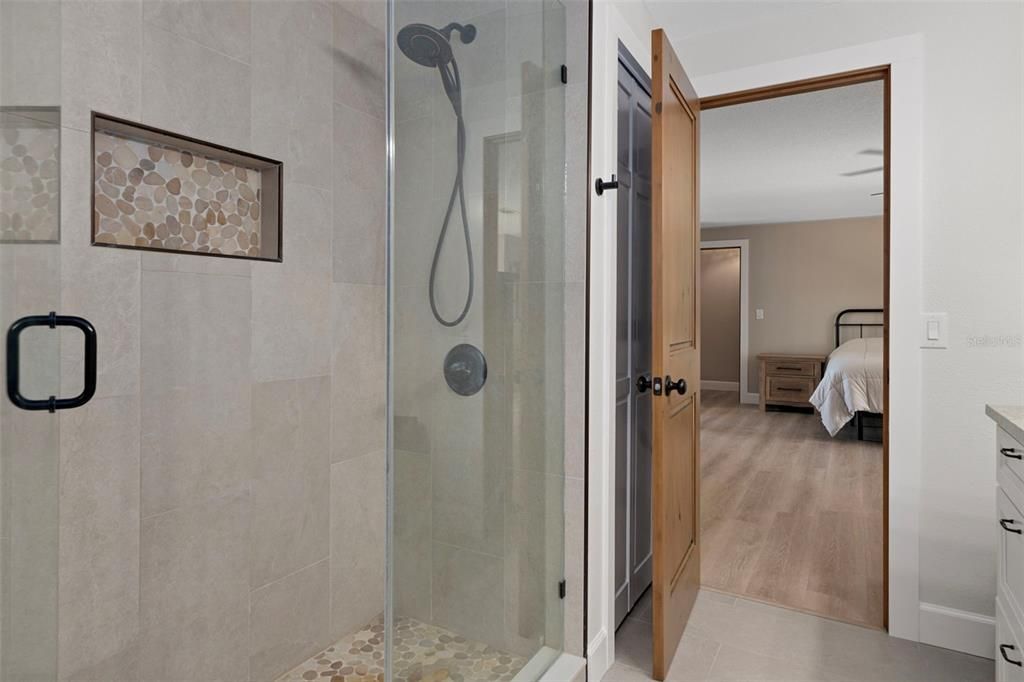 待售: $899,000 (3 贝兹, 2 浴室, 2236 平方英尺)