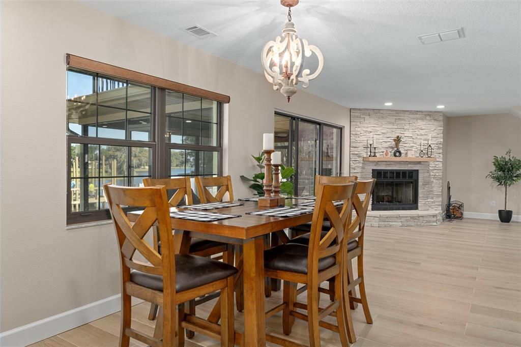 待售: $899,000 (3 贝兹, 2 浴室, 2236 平方英尺)