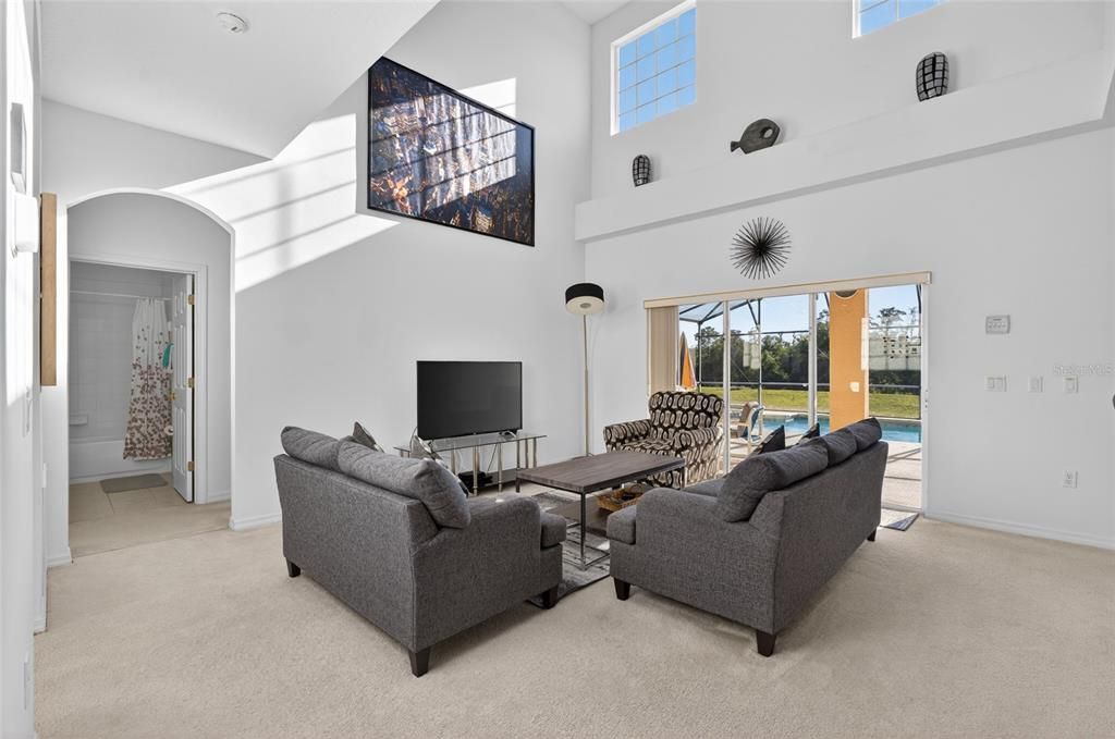 For Sale: $479,000 (5 beds, 3 baths, 2491 Square Feet)