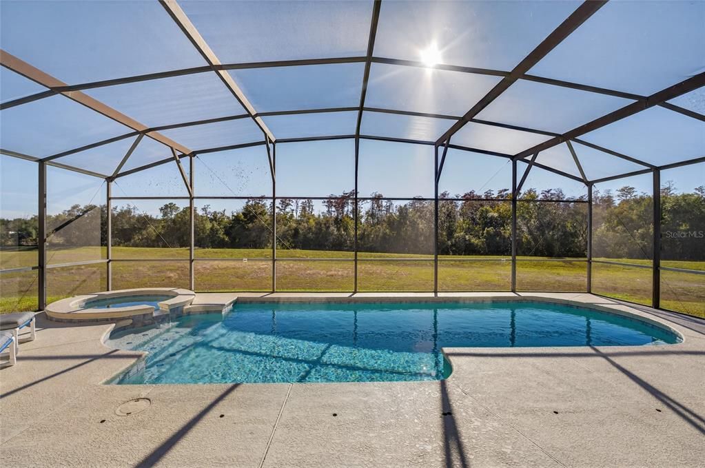 For Sale: $479,000 (5 beds, 3 baths, 2491 Square Feet)