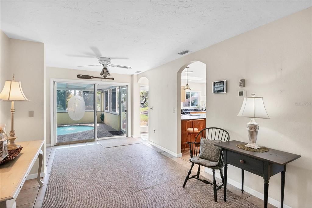 For Sale: $665,000 (2 beds, 2 baths, 1484 Square Feet)