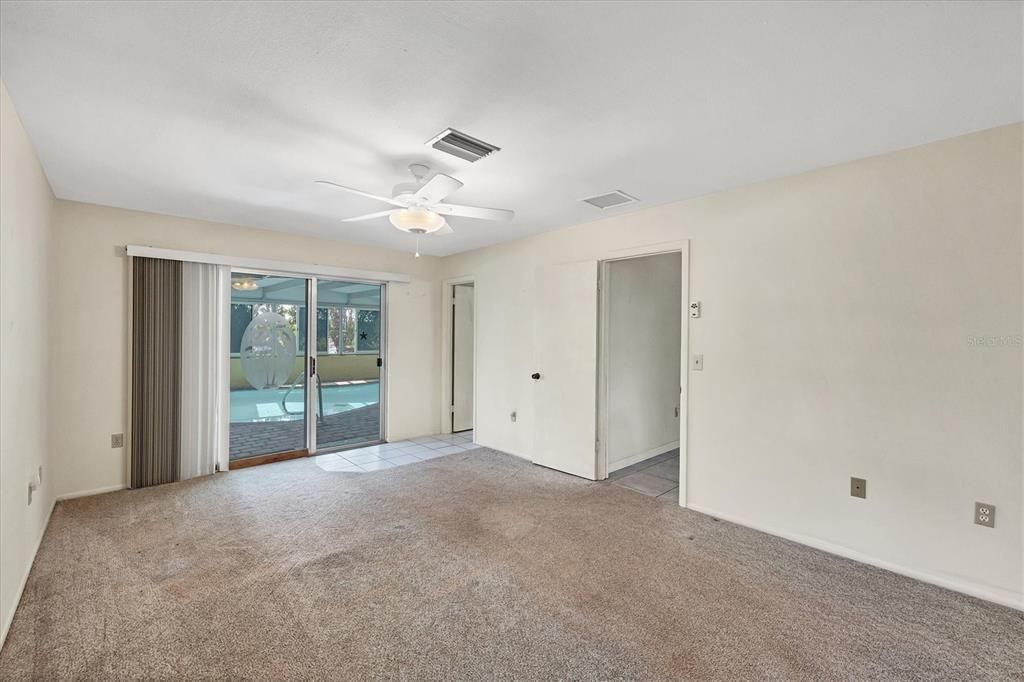 For Sale: $665,000 (2 beds, 2 baths, 1484 Square Feet)