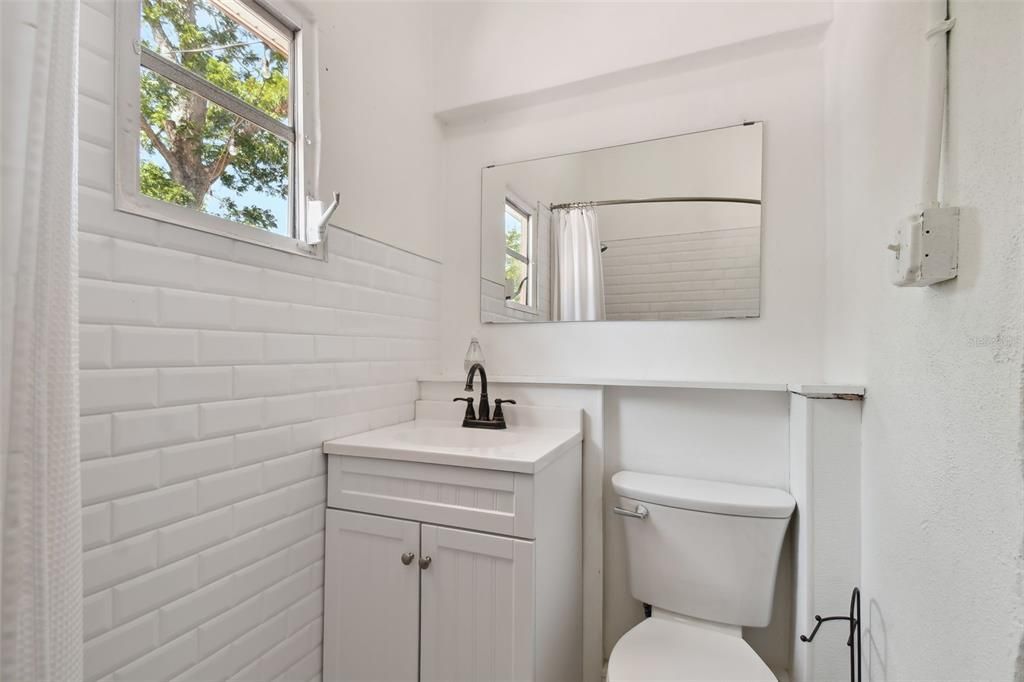 В аренду: $3,200 (3 спален, 2 ванн, 2503 Квадратных фут)