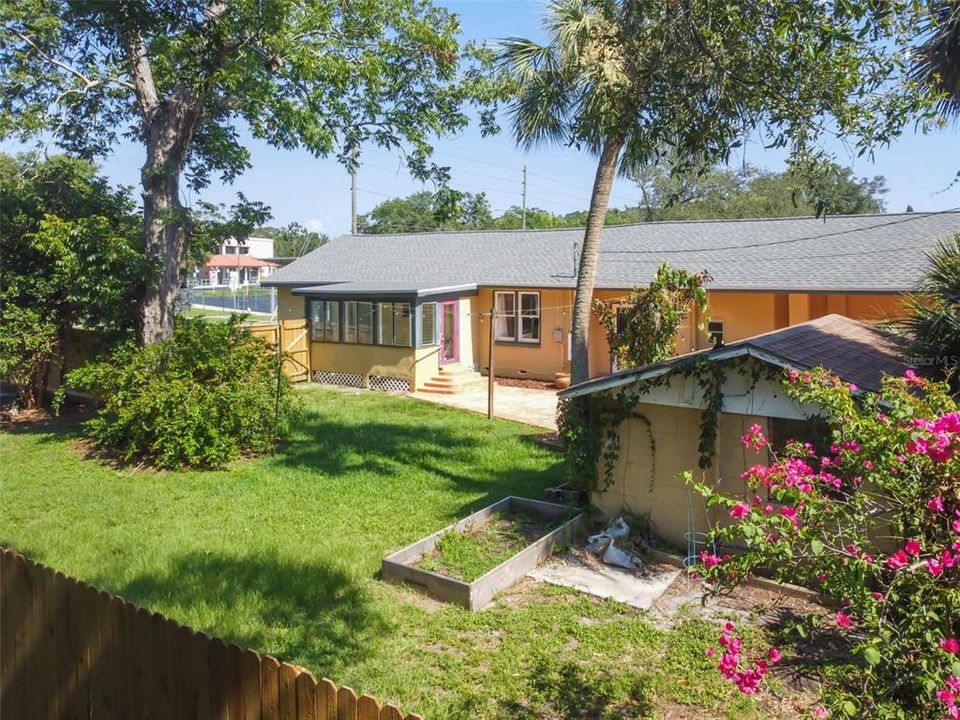 В аренду: $3,200 (3 спален, 2 ванн, 2503 Квадратных фут)