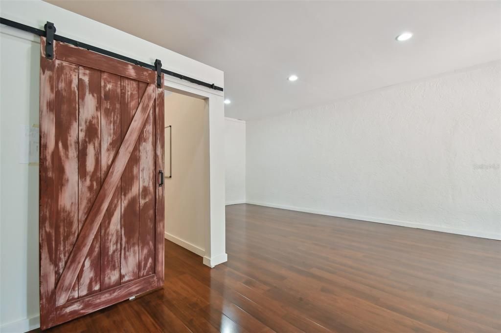 В аренду: $3,200 (3 спален, 2 ванн, 2503 Квадратных фут)