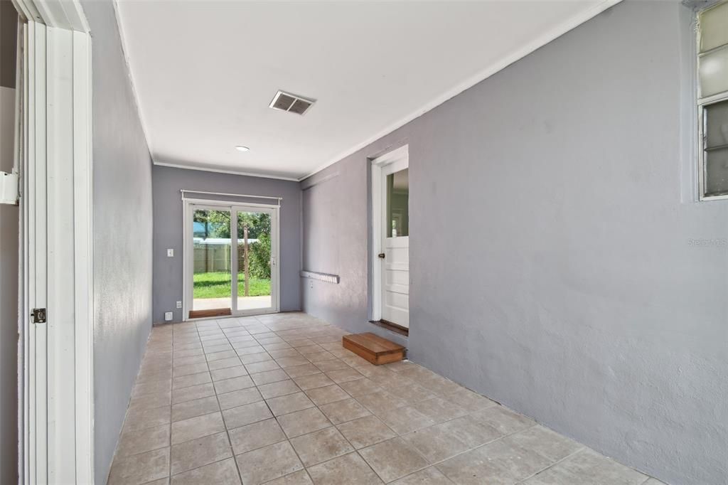 В аренду: $3,200 (3 спален, 2 ванн, 2503 Квадратных фут)