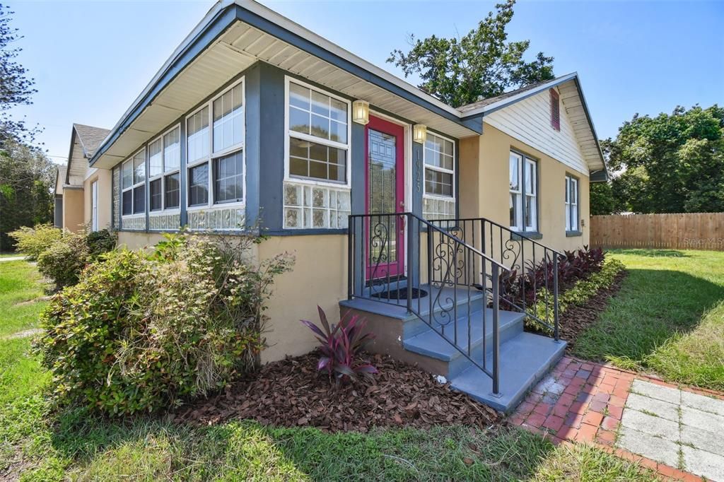 В аренду: $3,200 (3 спален, 2 ванн, 2503 Квадратных фут)