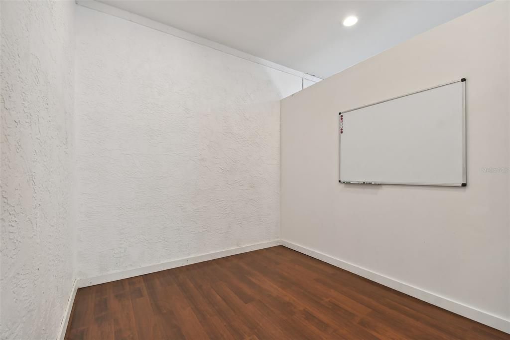 В аренду: $3,200 (3 спален, 2 ванн, 2503 Квадратных фут)