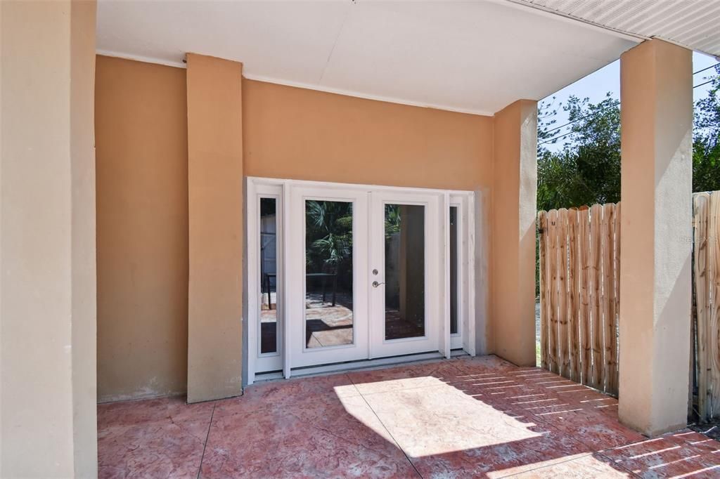 В аренду: $3,200 (3 спален, 2 ванн, 2503 Квадратных фут)