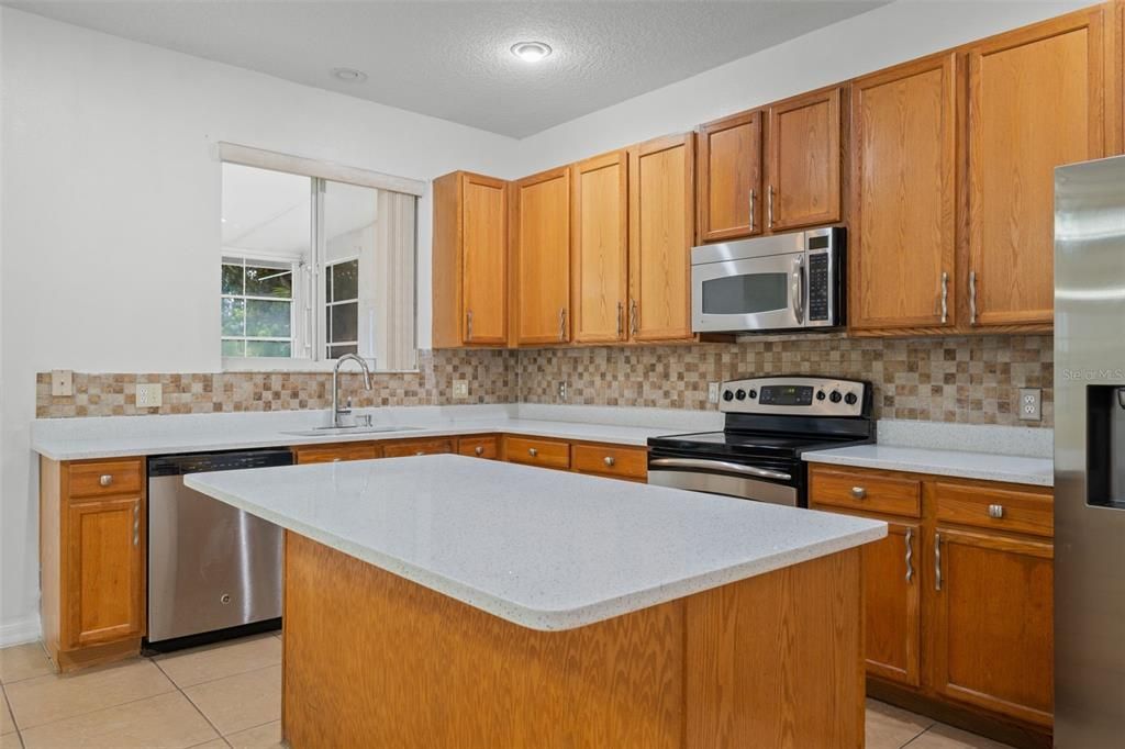 В аренду: $2,600 (4 спален, 3 ванн, 2746 Квадратных фут)