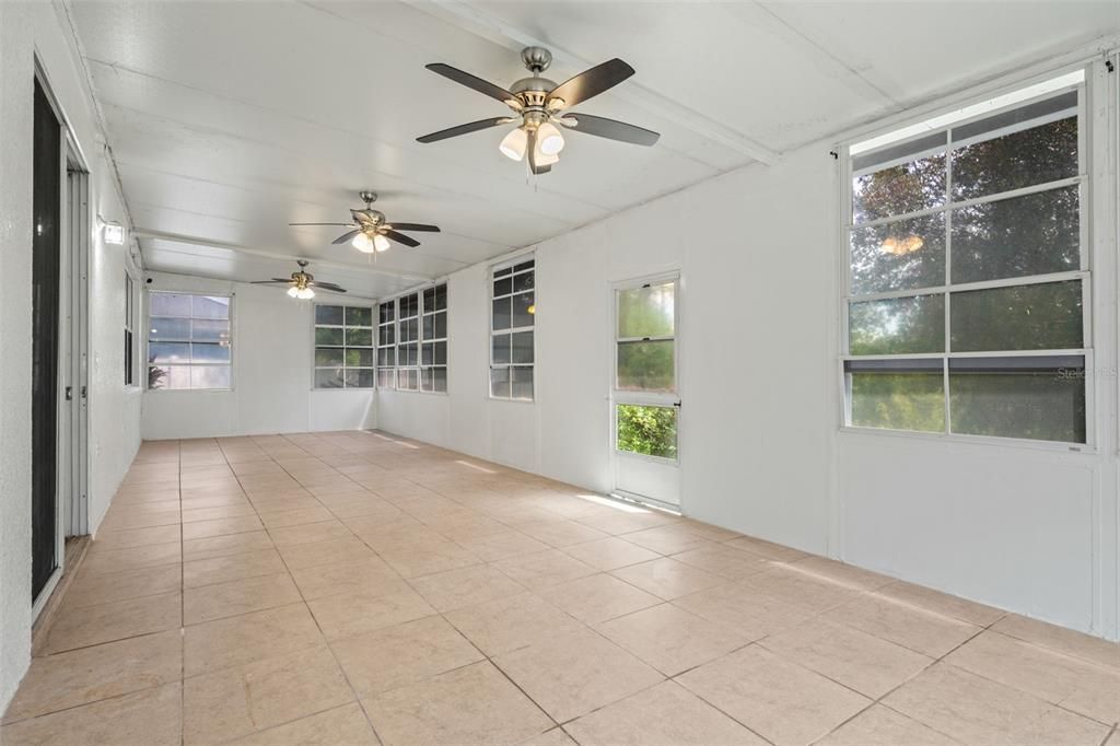 В аренду: $2,600 (4 спален, 3 ванн, 2746 Квадратных фут)