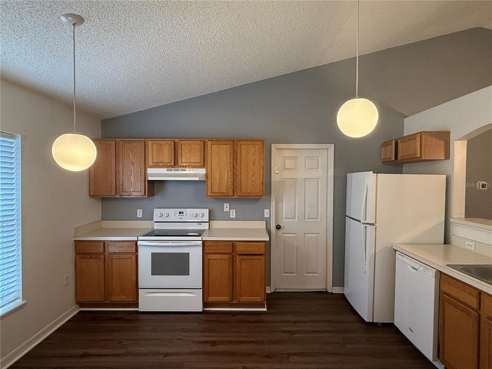 En Renta: $1,875 (3 camas, 2 baños, 1368 Pies cuadrados)