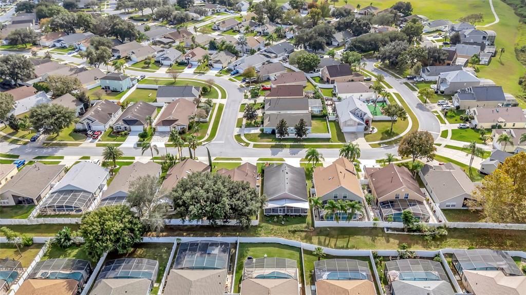 待售: $425,000 (4 贝兹, 3 浴室, 1895 平方英尺)