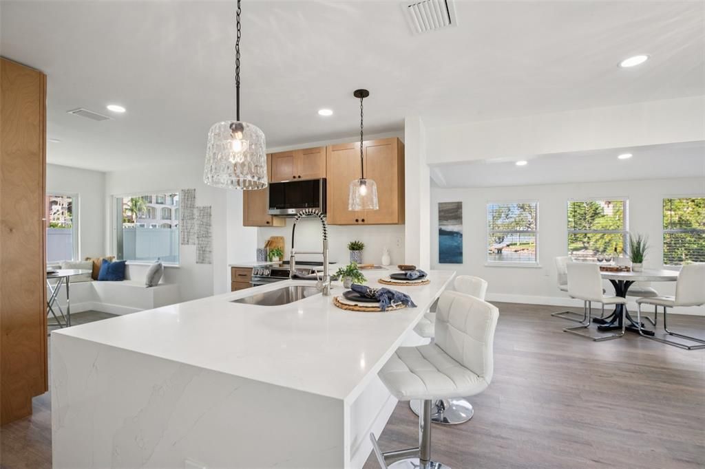 待售: $1,349,000 (3 贝兹, 2 浴室, 1658 平方英尺)