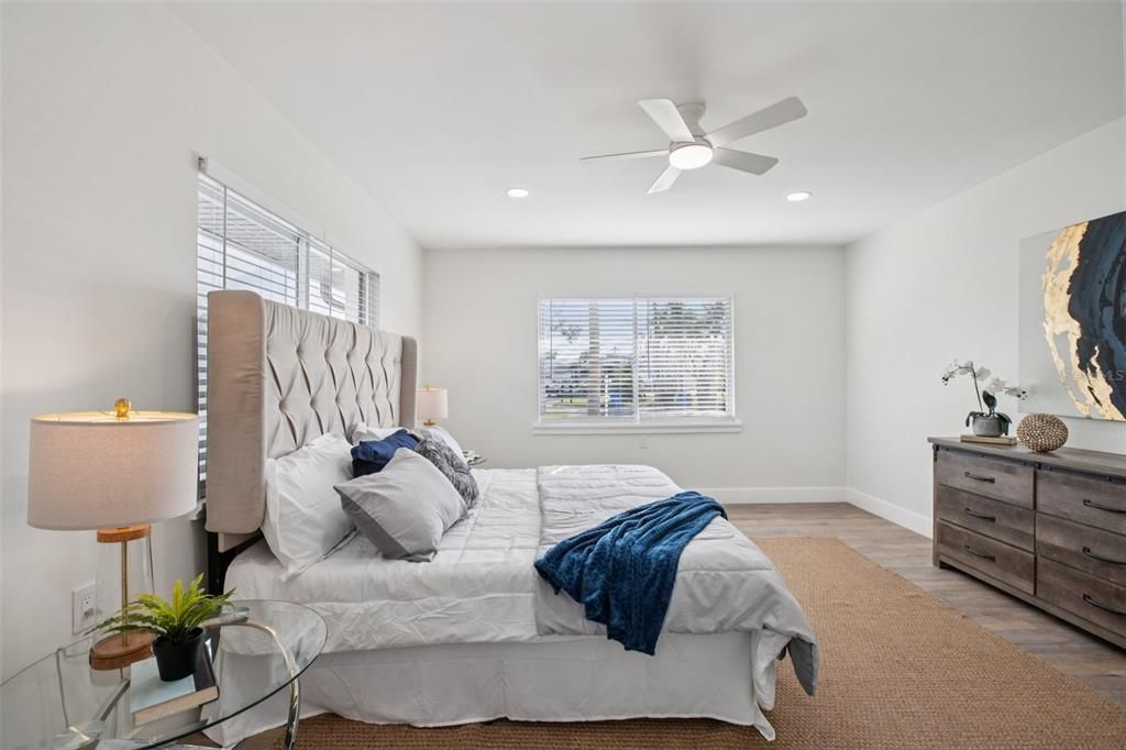 待售: $1,349,000 (3 贝兹, 2 浴室, 1658 平方英尺)