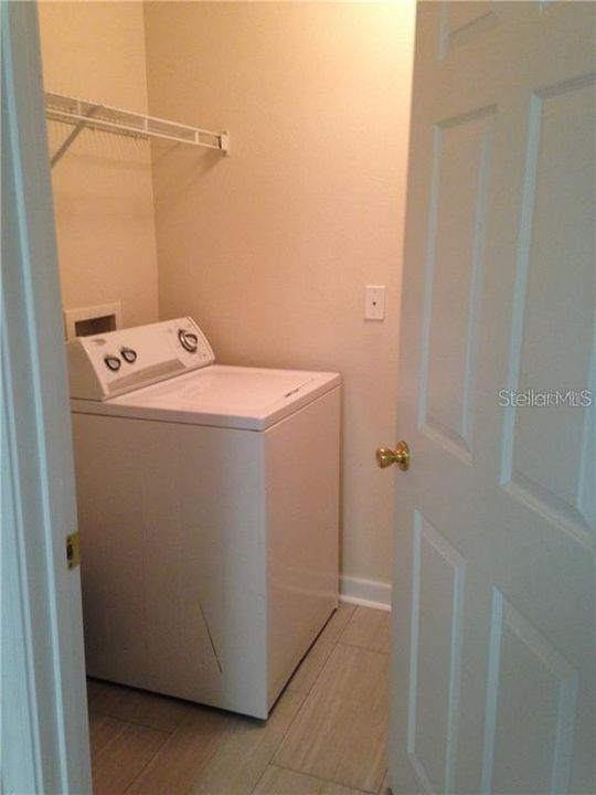 For Rent: $1,600 (2 beds, 2 baths, 1133 Square Feet)