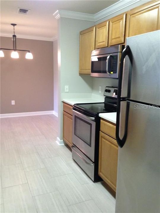 For Rent: $1,600 (2 beds, 2 baths, 1133 Square Feet)