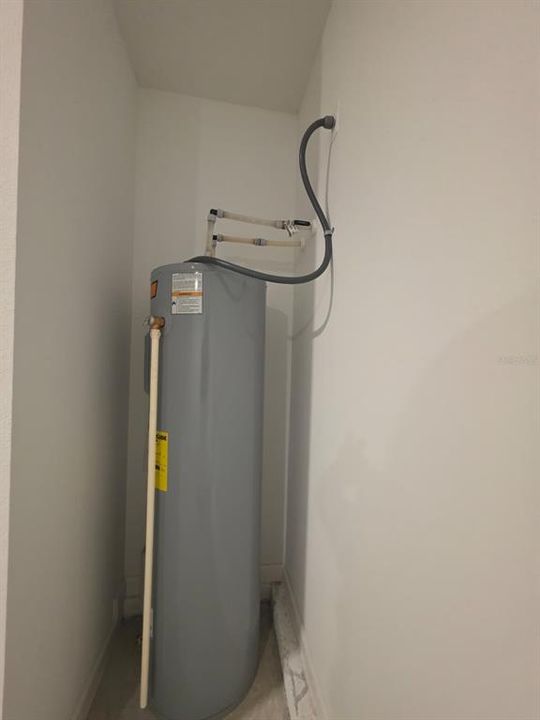 For Rent: $1,700 (3 beds, 2 baths, 1263 Square Feet)