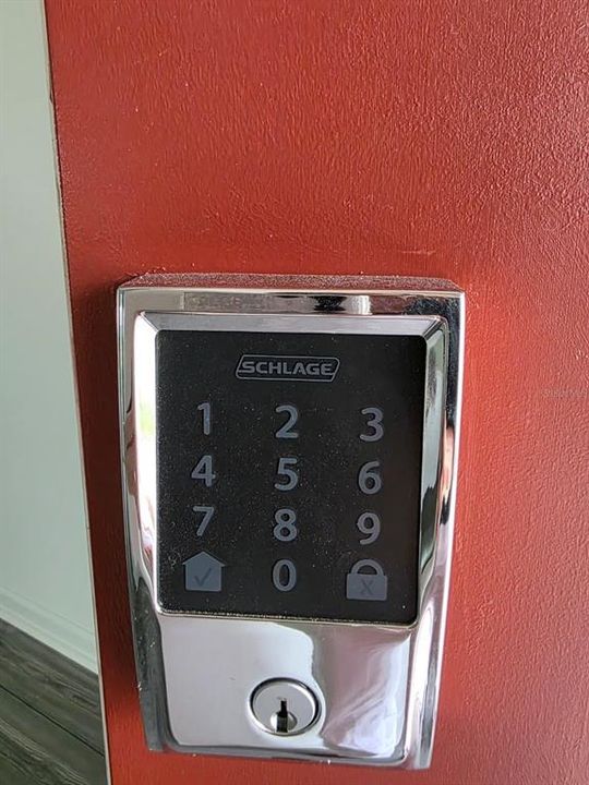 For Rent: $1,700 (3 beds, 2 baths, 1263 Square Feet)