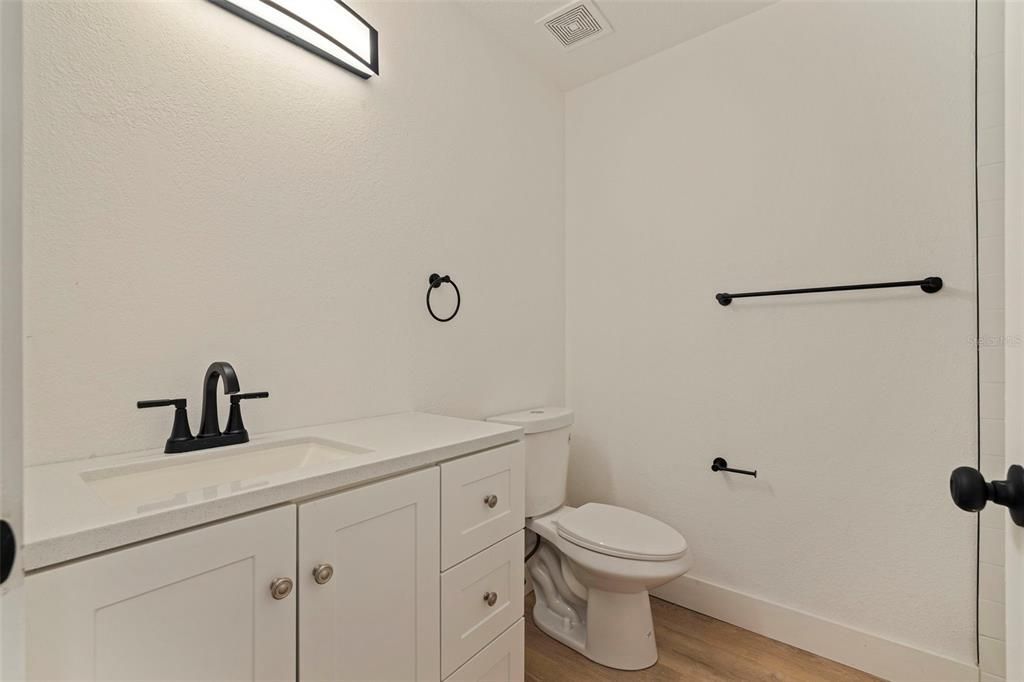 For Sale: $329,900 (3 beds, 2 baths, 1200 Square Feet)