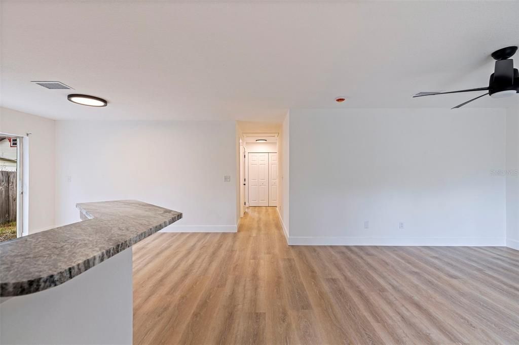 For Sale: $329,900 (3 beds, 2 baths, 1200 Square Feet)