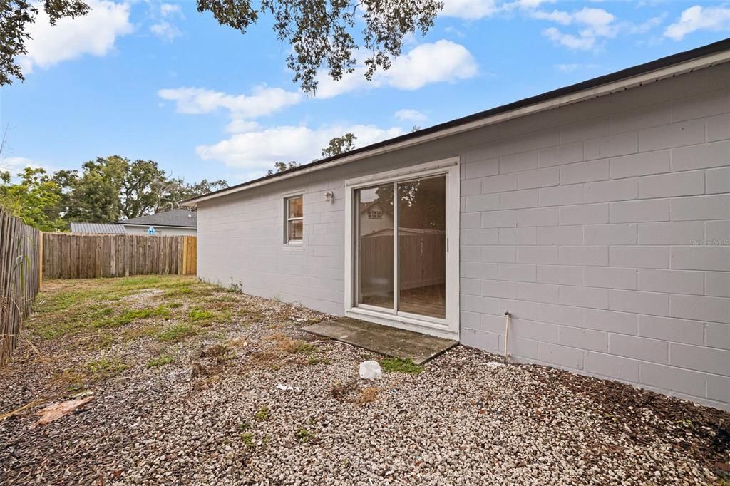 For Sale: $329,900 (3 beds, 2 baths, 1200 Square Feet)