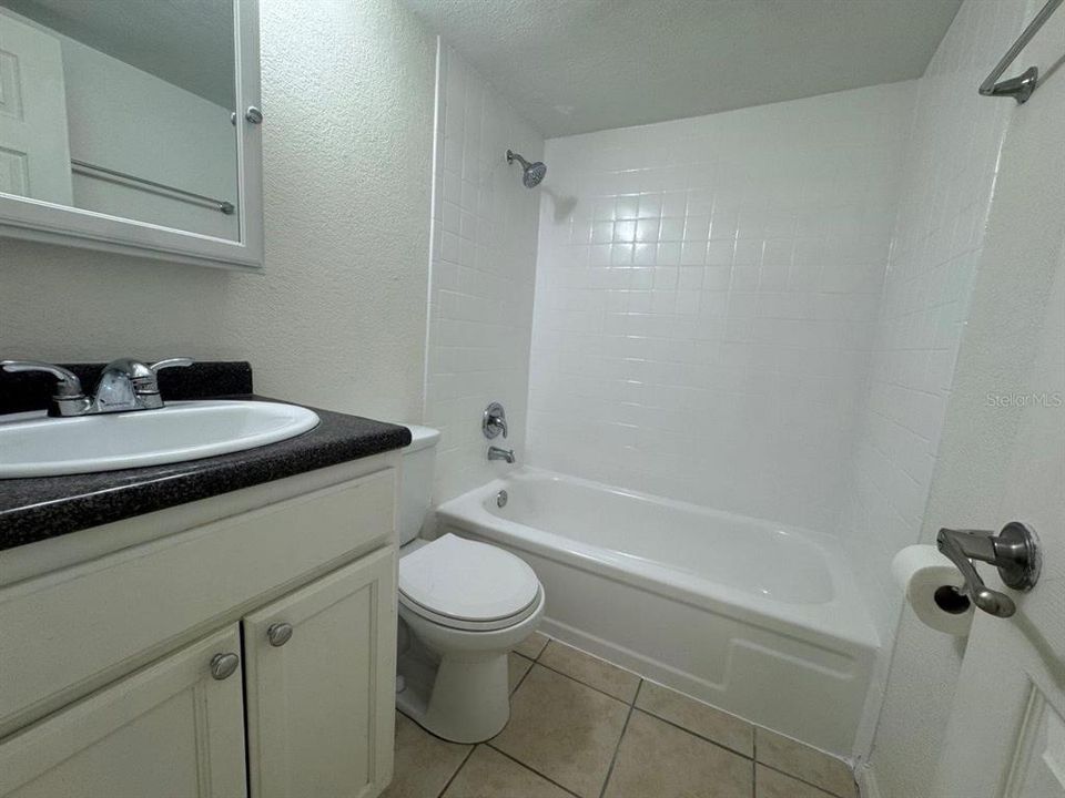 En Renta: $1,295 (2 camas, 1 baños, 930 Pies cuadrados)