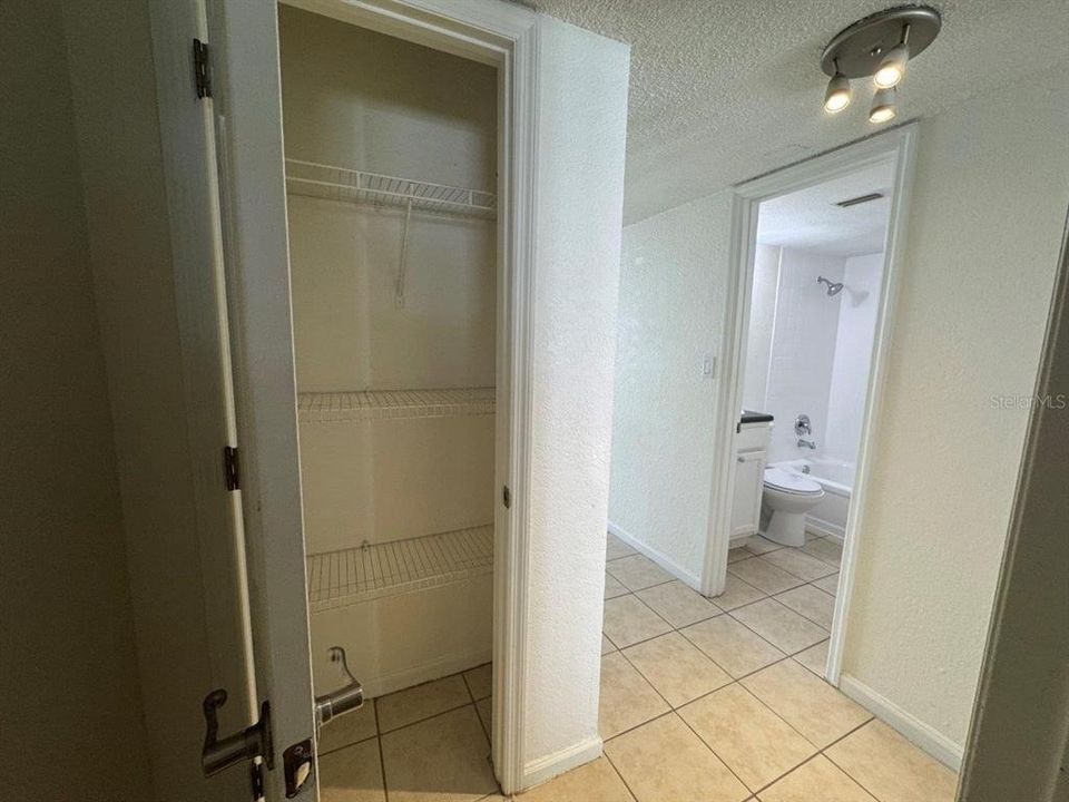 En Renta: $1,295 (2 camas, 1 baños, 930 Pies cuadrados)