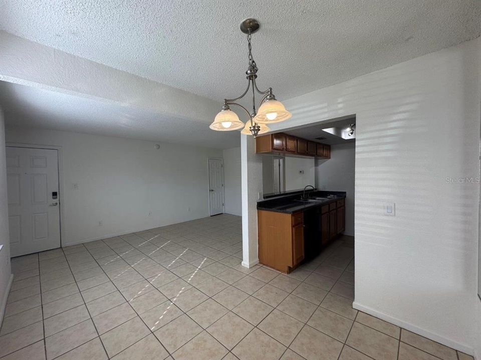 En Renta: $1,295 (2 camas, 1 baños, 930 Pies cuadrados)