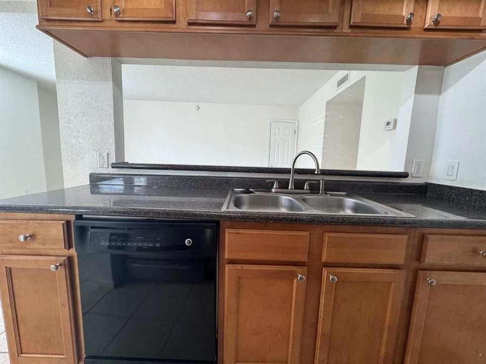 En Renta: $1,295 (2 camas, 1 baños, 930 Pies cuadrados)