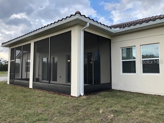 For Rent: $2,750 (4 beds, 3 baths, 2840 Square Feet)