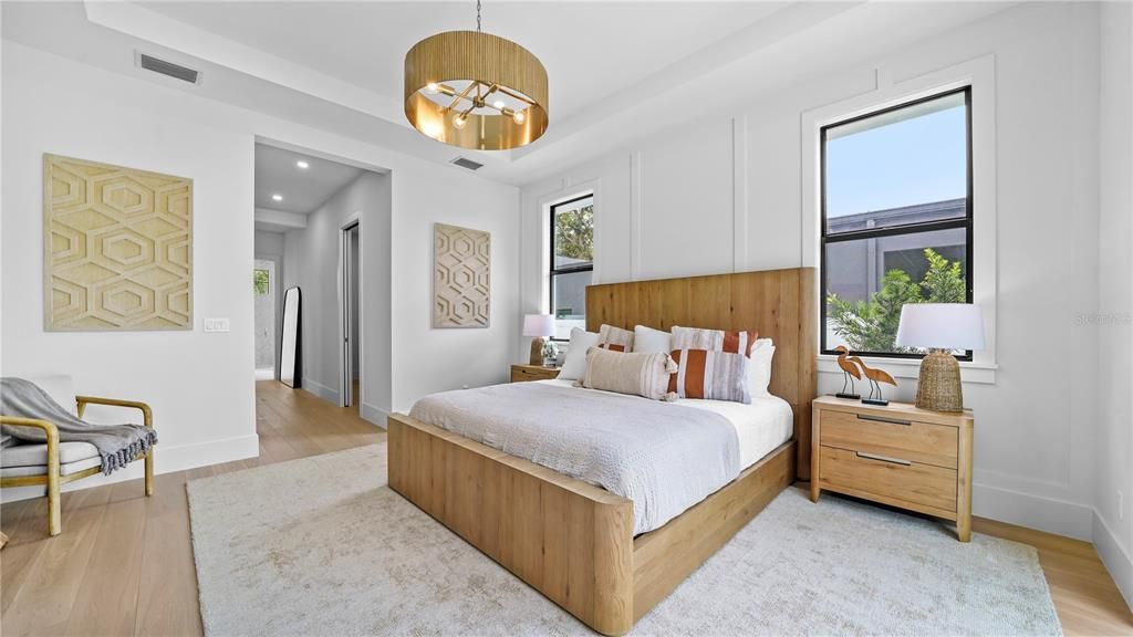 For Sale: $2,799,999 (4 beds, 4 baths, 2935 Square Feet)