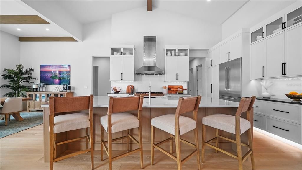 For Sale: $2,799,999 (4 beds, 4 baths, 2935 Square Feet)