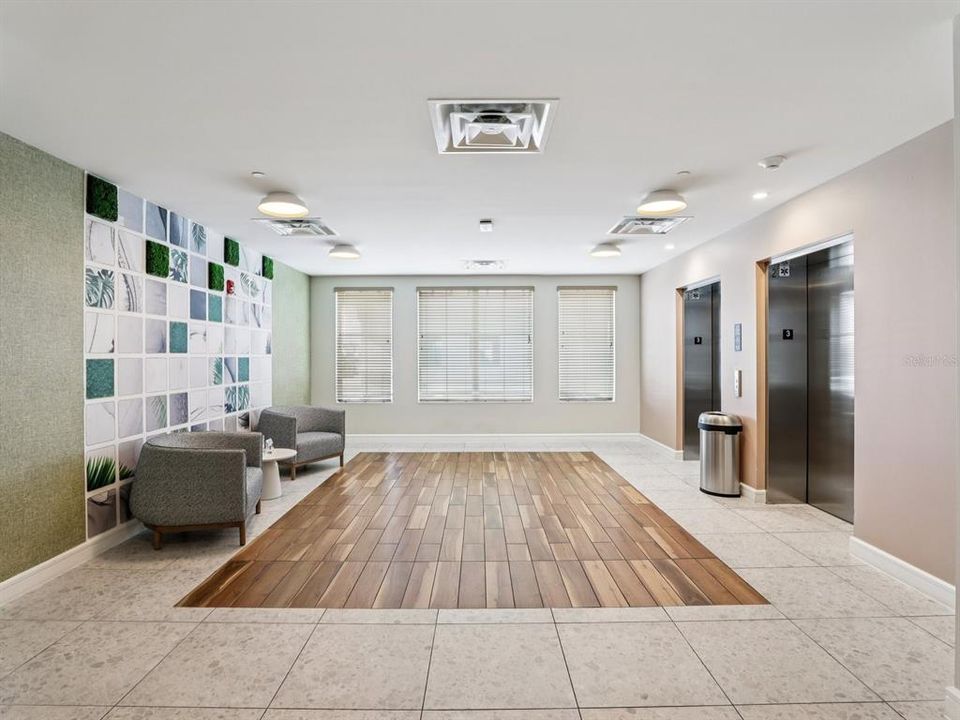 待售: $750,000 (2 贝兹, 2 浴室, 1500 平方英尺)