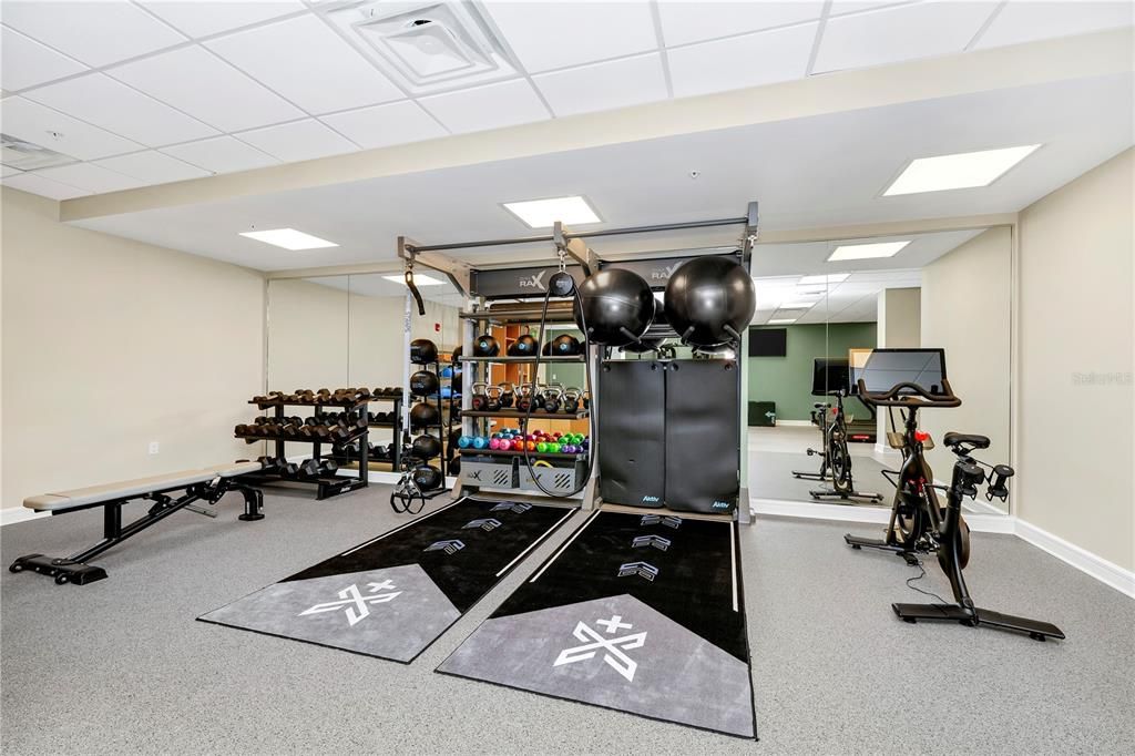 待售: $750,000 (2 贝兹, 2 浴室, 1500 平方英尺)