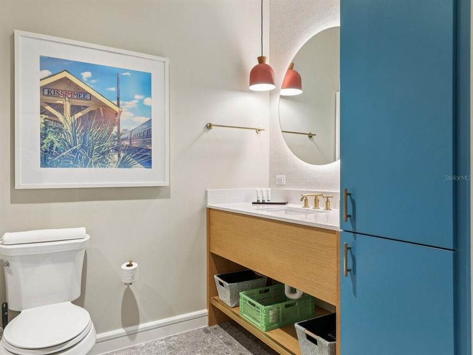 待售: $750,000 (2 贝兹, 2 浴室, 1500 平方英尺)