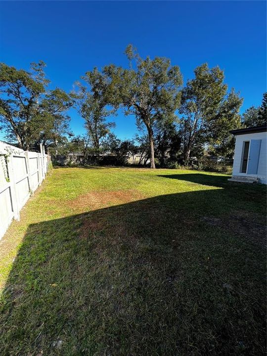 For Rent: $2,200 (3 beds, 2 baths, 1113 Square Feet)