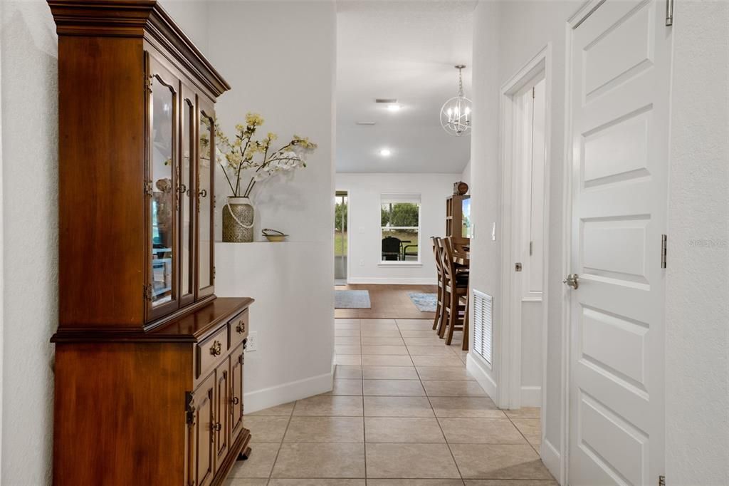 待售: $267,900 (3 贝兹, 2 浴室, 1844 平方英尺)